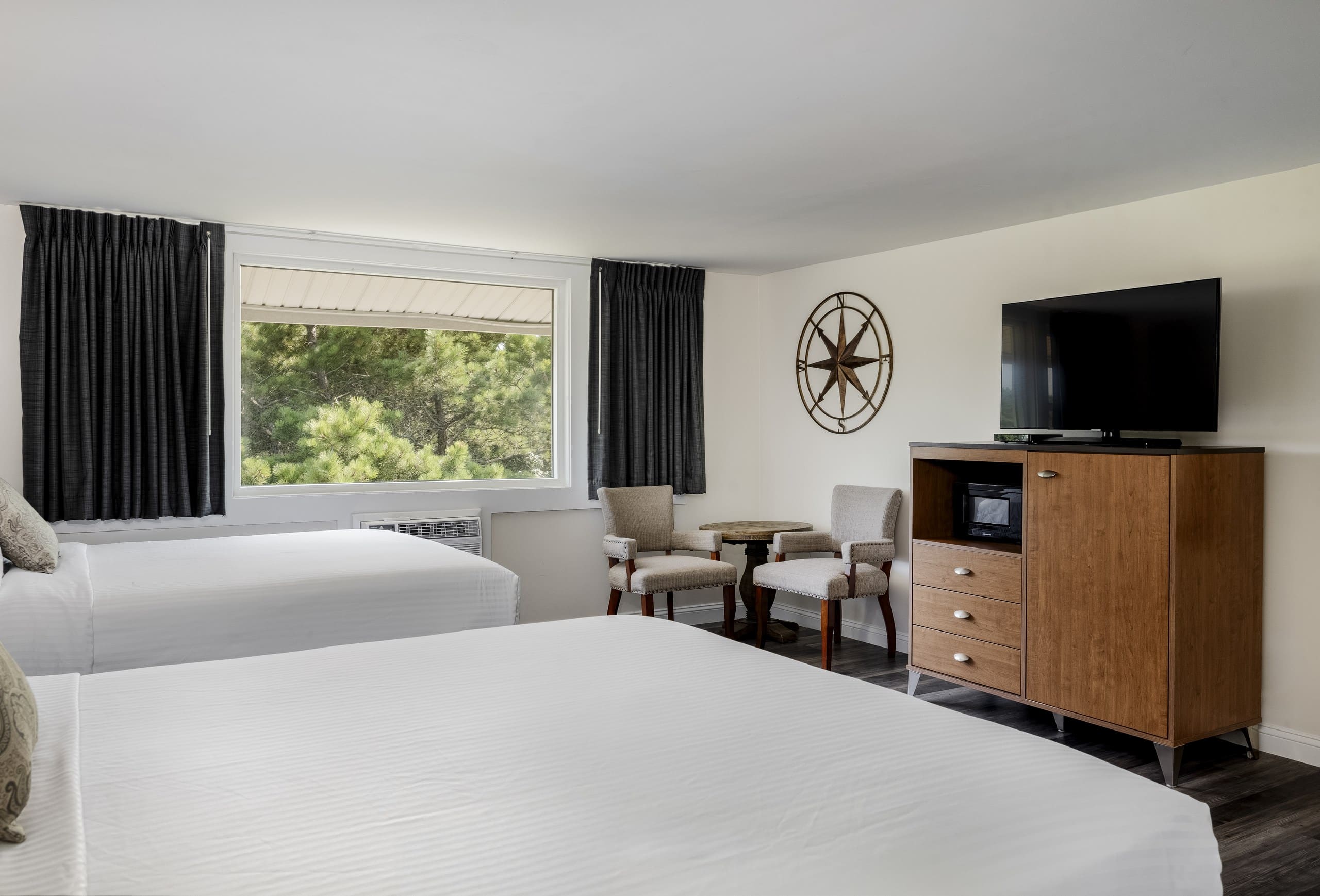 Dune Crest Hotel - Parkview 2 Queen Beds Room